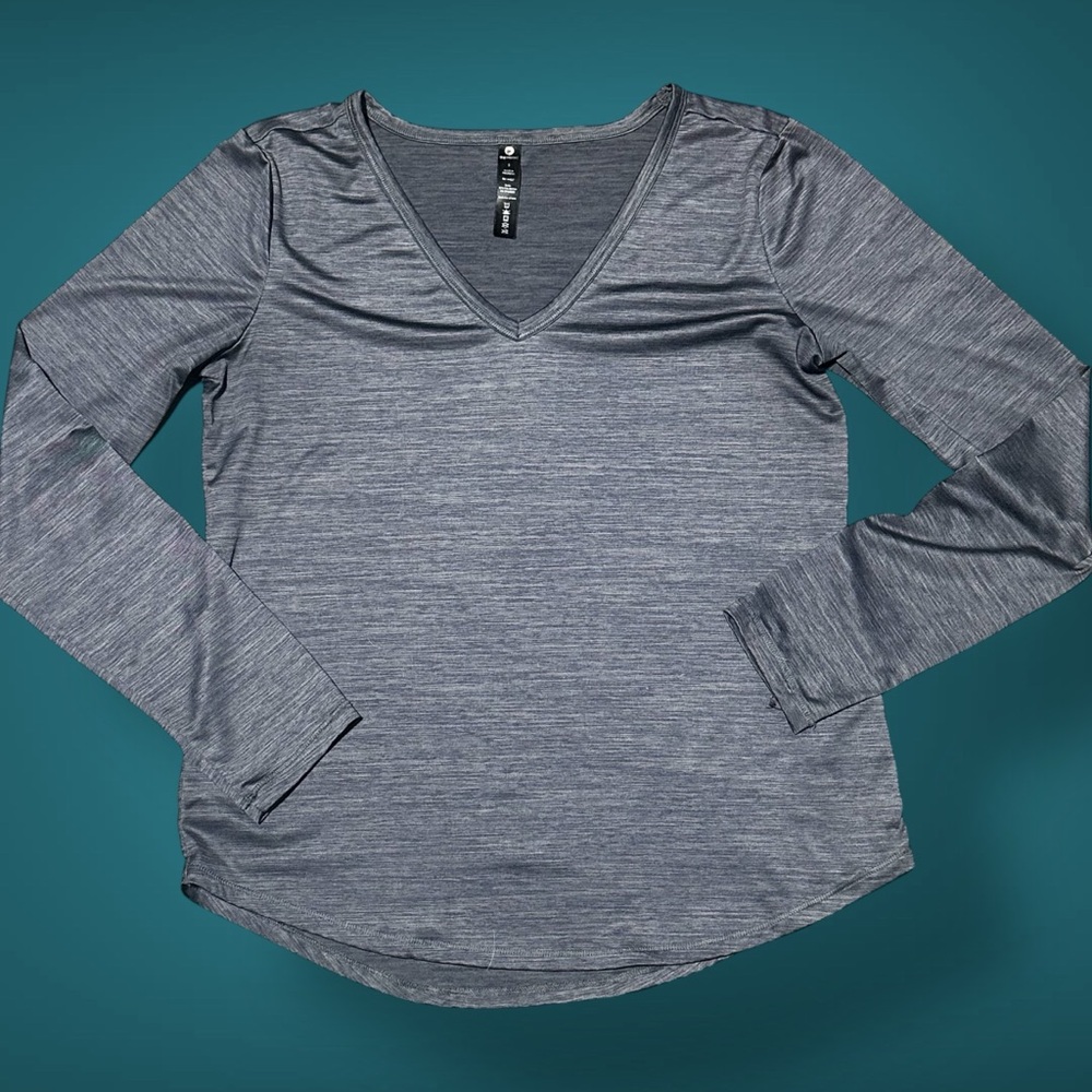 90 Degree By Reflex Gray Fitted Long Sleeve Athletic Shirt V-neck S